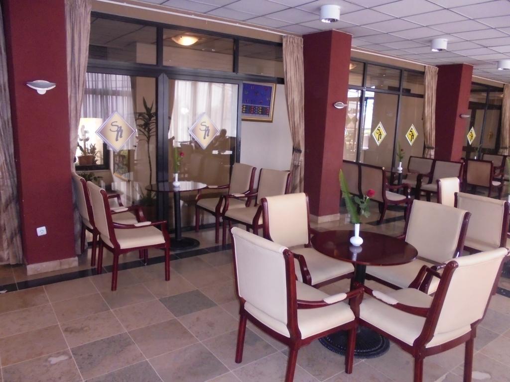 Soramba Hotel Business Plc Addis Ababa Exteriör bild